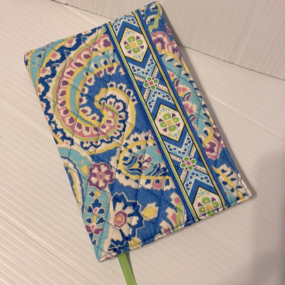 NWT Vera Bradley Book Cover / Journal Capri Blue Print -